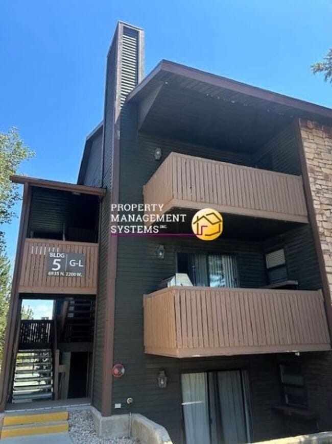 6935 N 2200 W in Park City, UT - Building Photo - Building Photo