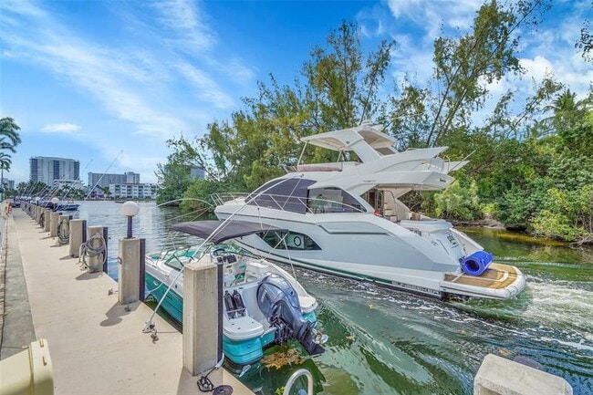 2860 NE 14th Street Causeway in Pompano Beach, FL - Building Photo - Building Photo