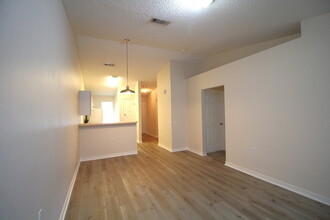 8505 Nantucket Pl in Pensacola, FL - Building Photo - Building Photo