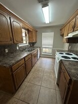 3113 Clear Creek Dr in Texarkana, TX - Building Photo