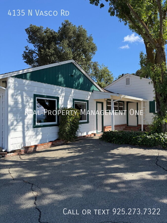 4135 N Vasco Rd in Livermore, CA - Building Photo - Building Photo