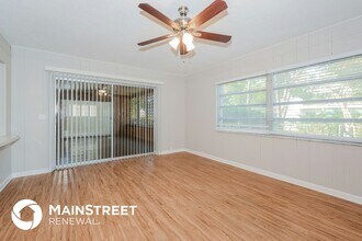 2517 Chapel Way in Tampa, FL - Building Photo - Building Photo