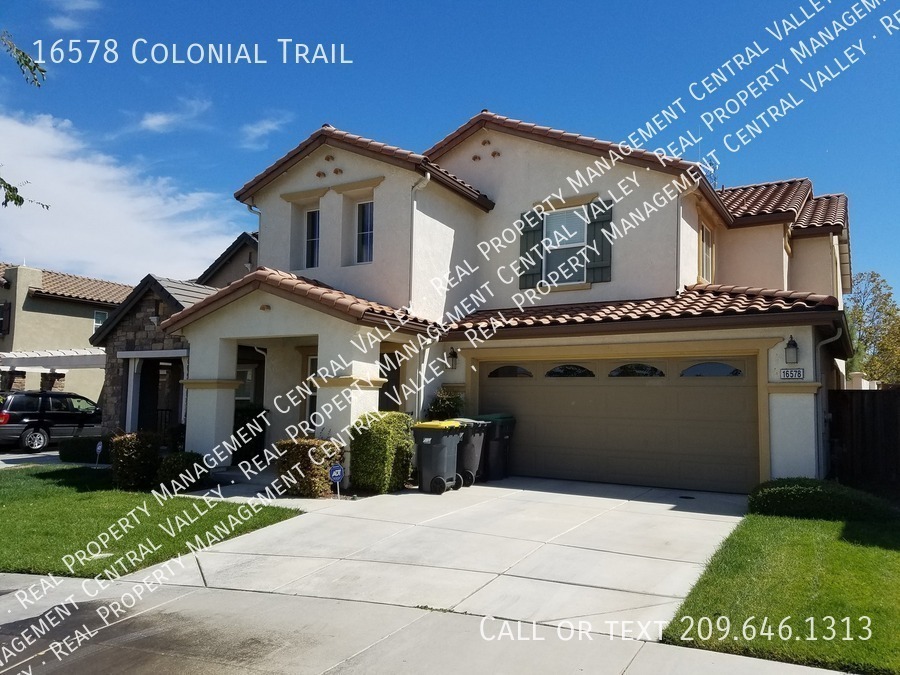 16578 Colonial Trail in Lathrop, CA - Building Photo