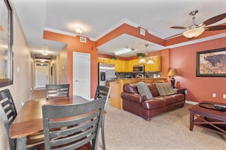 1410 Hurley Dr in Sevierville, TN - Foto de edificio - Building Photo