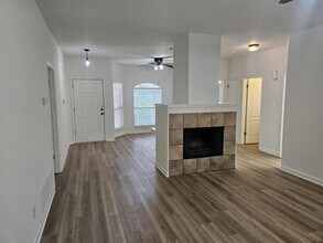 2002 Caspian Cove in Round Rock, TX - Building Photo - Building Photo