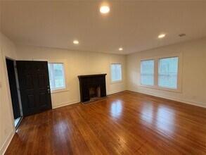 1637 Bonnie Brae St in Houston, TX - Building Photo - Building Photo