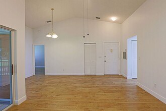 14975 Rivers Edge Ct in Ft. Myers, FL - Building Photo - Building Photo