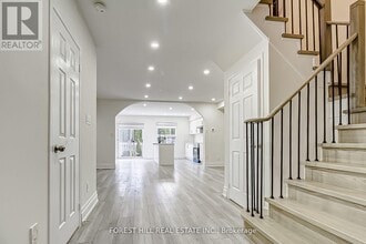 696 Mirage Pl in Mississauga, ON - Building Photo - Building Photo