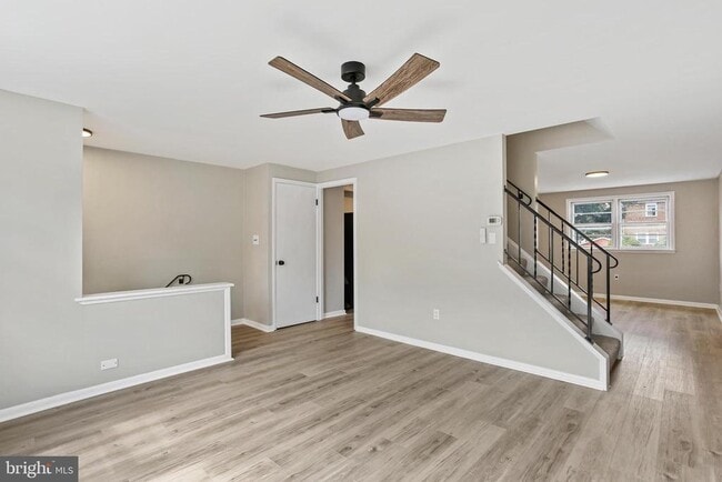 property at 934 Circle Dr