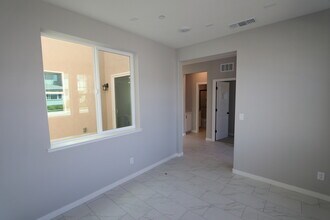 2982 Melo Pearl St in Sacramento, CA - Foto de edificio - Building Photo