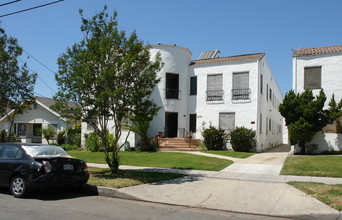 1173 N Ardmore Ave in Los Angeles, CA - Building Photo - Building Photo