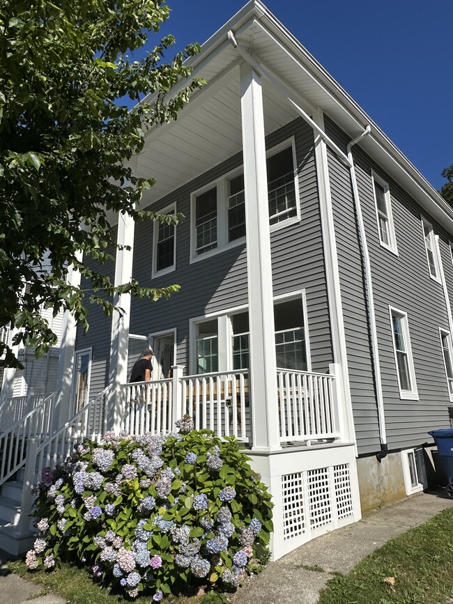 57 Lucas St, Unit 55 Lucas St 1st floor