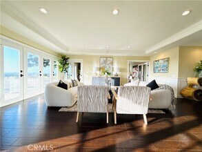 2839 Carob St in Newport Beach, CA - Building Photo - Building Photo