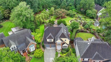 2611 Briers N Dr in Atlanta, GA - Building Photo - Building Photo
