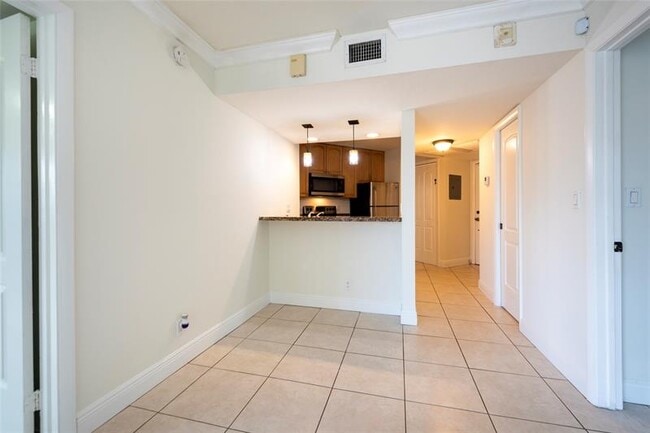 property at 10401 W Broward Blvd