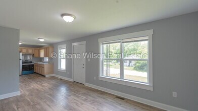 709 Indian Ave in Rossville, GA - Building Photo - Building Photo