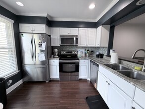 1528 Jameson Dr in Virginia Beach, VA - Building Photo - Building Photo