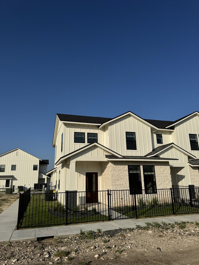 property at 5811 S 31st St