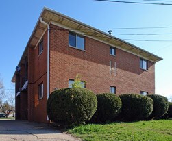 4201 Roosevelt Blvd in Middletown, OH - Building Photo