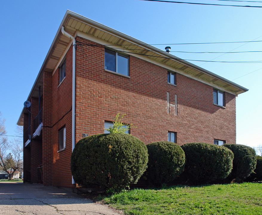 4201 Roosevelt Blvd in Middletown, OH - Building Photo