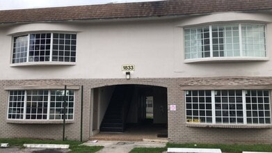 1833 NW 54th Ter, Unit CC2 in Lauderhill, FL - Foto de edificio - Building Photo