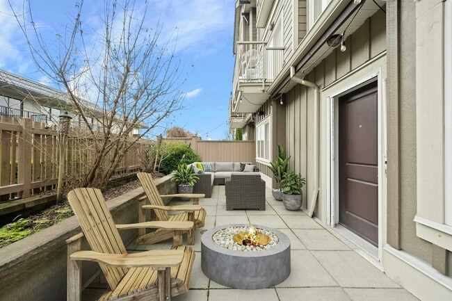 property at 368 Ellesmere Av