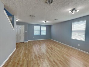 3512 Clydesdale Dr in Denton, TX - Building Photo - Building Photo
