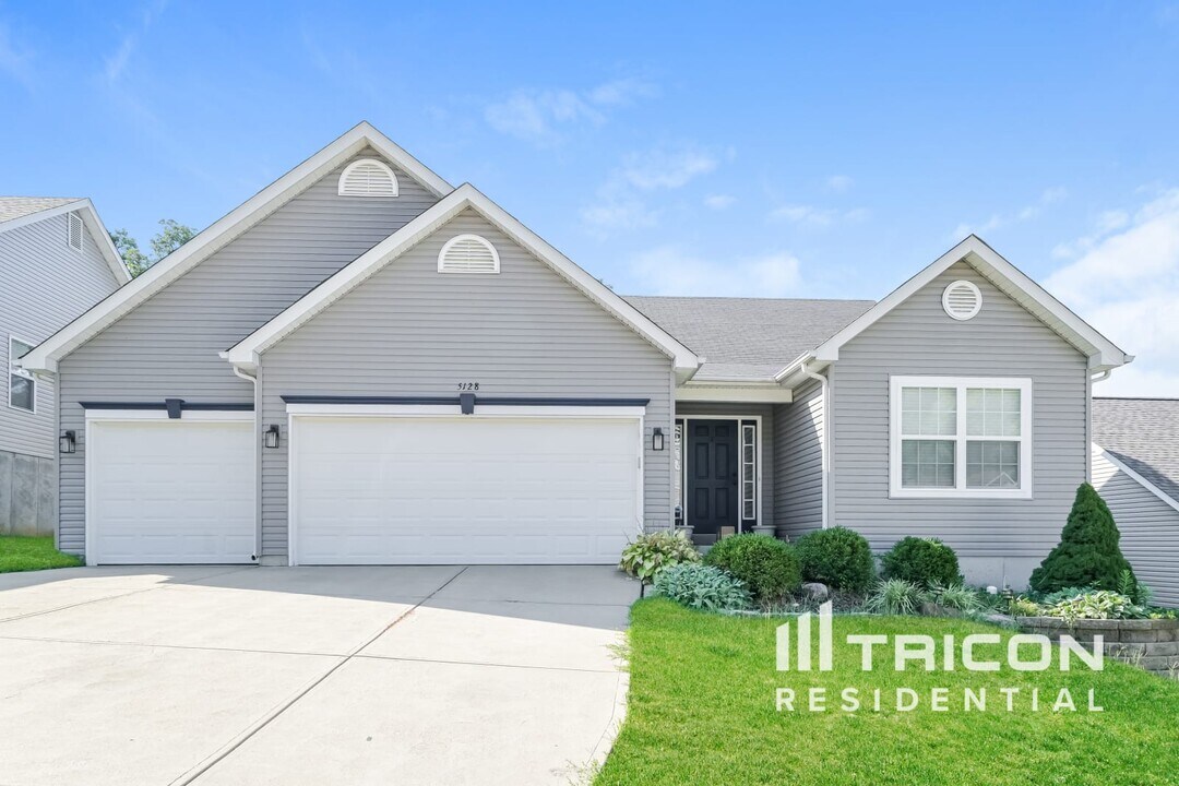 5128 Seckman Ridge Way in Imperial, MO - Building Photo