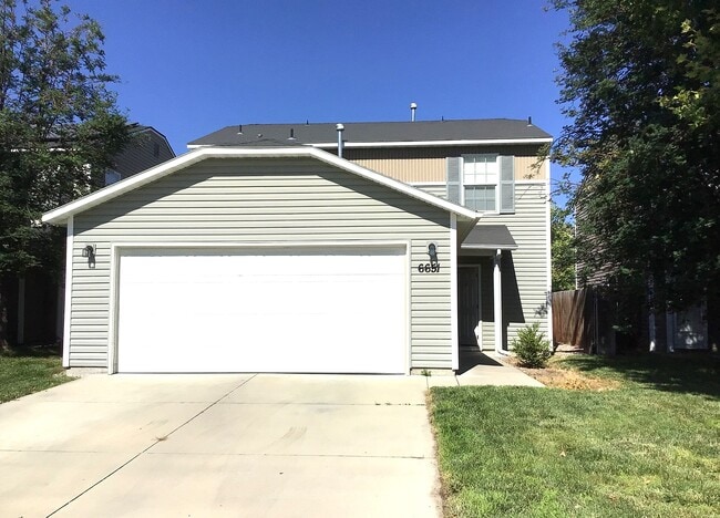 property at 6651 S Acacia Ave