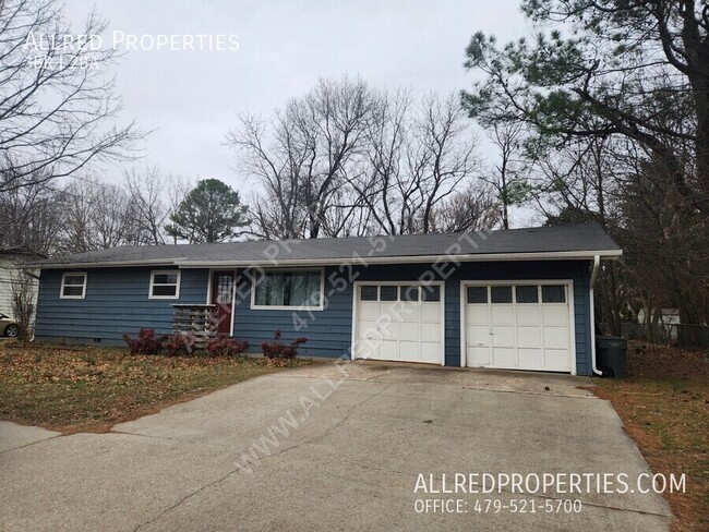 property at 2832 W Mt Comfort Rd