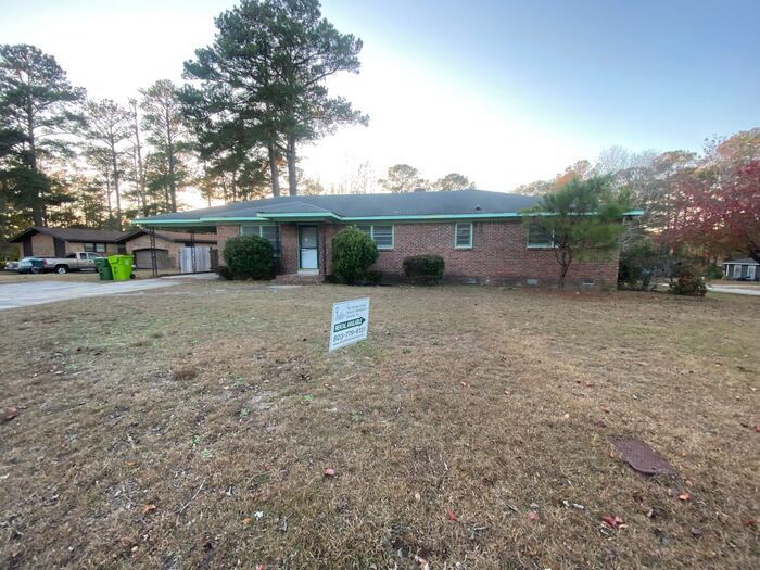 7512 Mountainbrook Dr in Columbia, SC - Building Photo