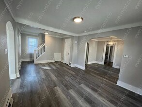 3355 Curwood St in Drayton Plains, MI - Foto de edificio - Building Photo