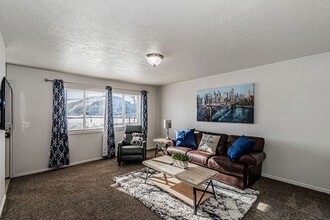 640 Old Hwy 30 W in Inkom, ID - Building Photo - Building Photo