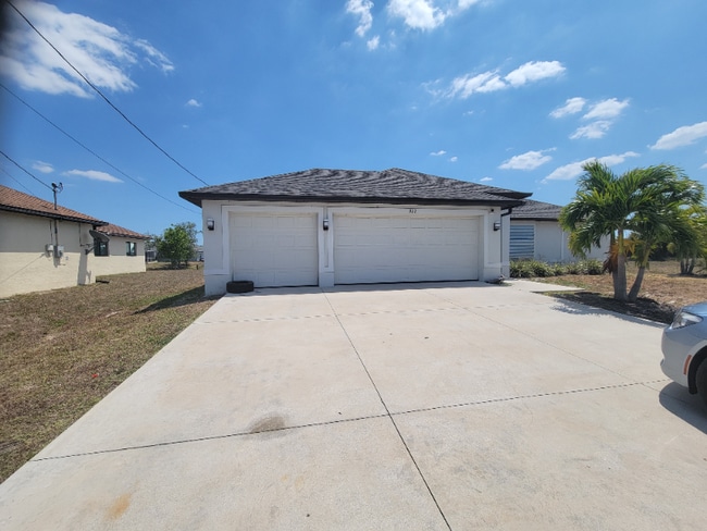 property at 322 SW 23rd St