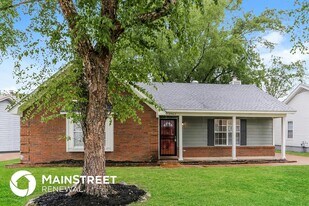 5963 Cuspidon Cove in Millington, TN - Building Photo