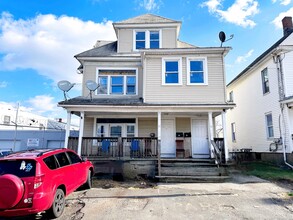 34 Wakeman St in Bridgeport, CT - Building Photo - Building Photo