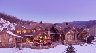 220 Buttermilk Ln in Aspen, CO - Building Photo