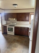 514 Smith Dr in Carmi, IL - Building Photo - Building Photo
