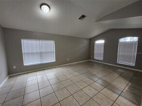 22707 Roderick Dr in Land O Lakes, FL - Building Photo - Building Photo