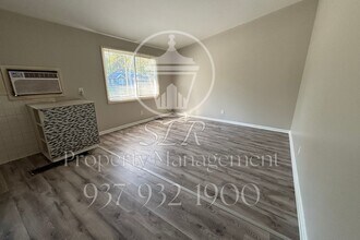 3222 Athens Ave in Dayton, OH - Building Photo - Building Photo