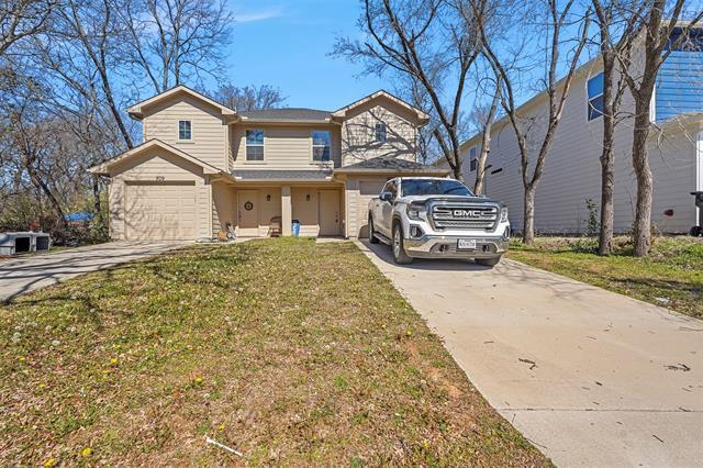 507 W Walker St in Denison, TX - Building Photo