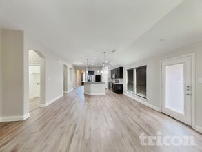 207 Winters Edge Dr in Red Oak, TX - Building Photo - Building Photo