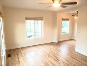2414 Eaton St, Unit Top Unit in Missoula, MT - Foto de edificio - Building Photo