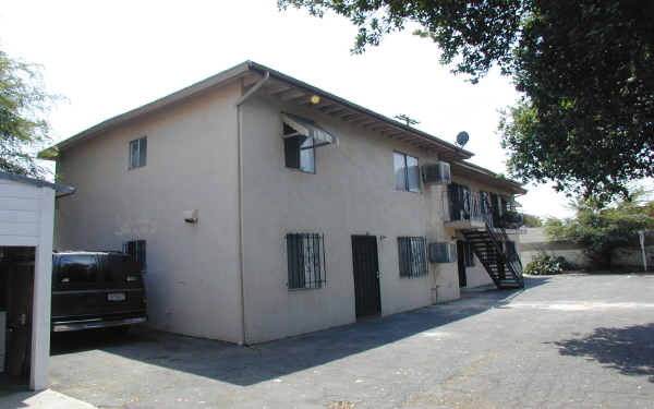 2850 Mission Inn Ave in Riverside, CA - Foto de edificio - Building Photo