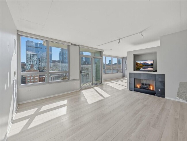 701 S Wells St in Chicago, IL - Foto de edificio - Building Photo