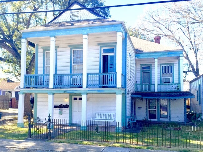 1800 Dante St, Unit 202