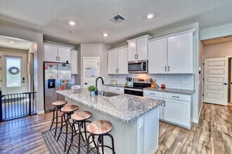 11508 W Cumberland Dr in Youngtown, AZ - Building Photo - Building Photo