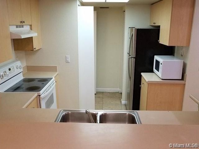 9066 W Atlantic Blvd-Unit -4A in Coral Springs, FL - Foto de edificio - Building Photo