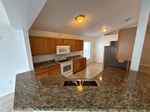 10455 Fly Fishing St in Riverview, FL - Building Photo - Building Photo