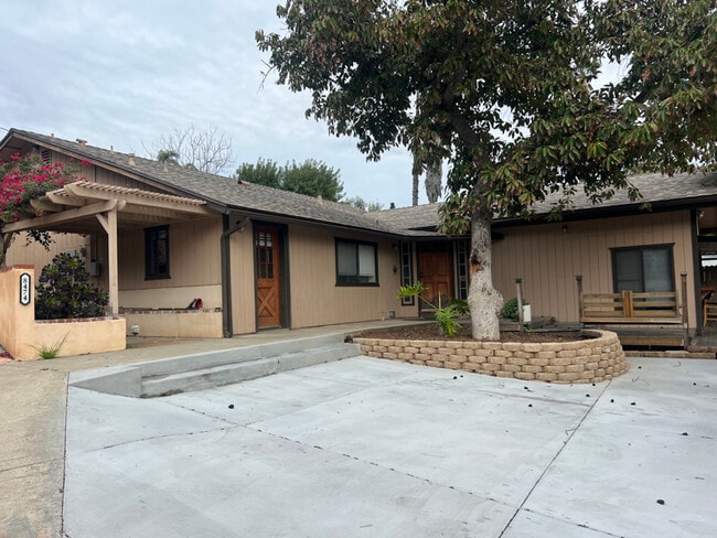 8474 Golden Ridge Rd